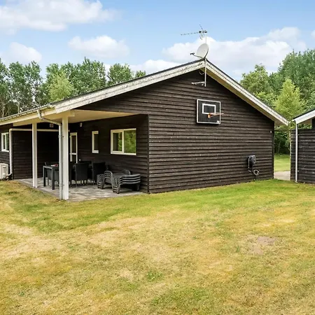 度假居 Ara - 1-4km From The Sea By Interhome