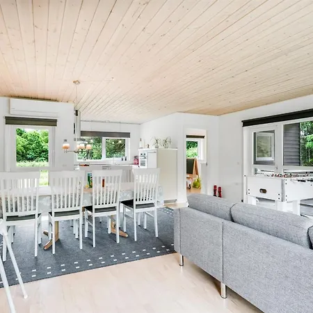 Ara - 1-4km From The Sea By Interhome Vakantiehuis